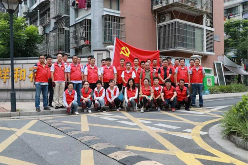 黨員進社區(qū)，服務更貼心