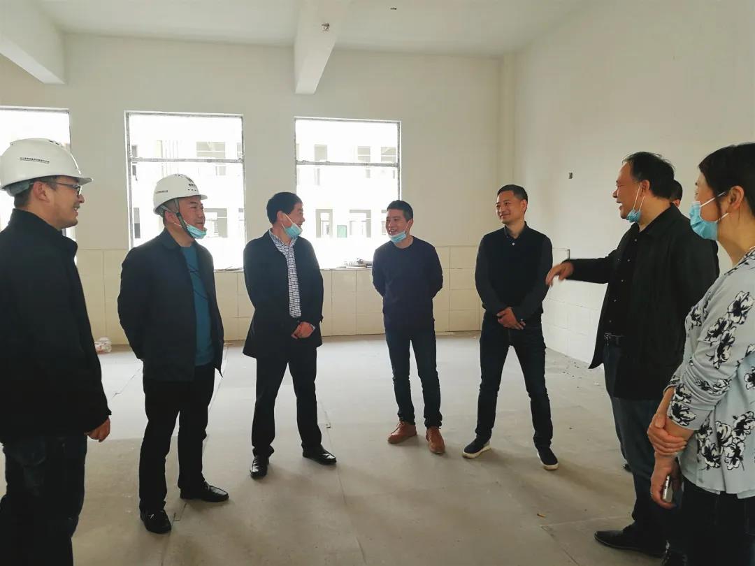 市教育局副局長黃桂眾一行赴湖州市市北小學（暫定名）項目開展調(diào)研