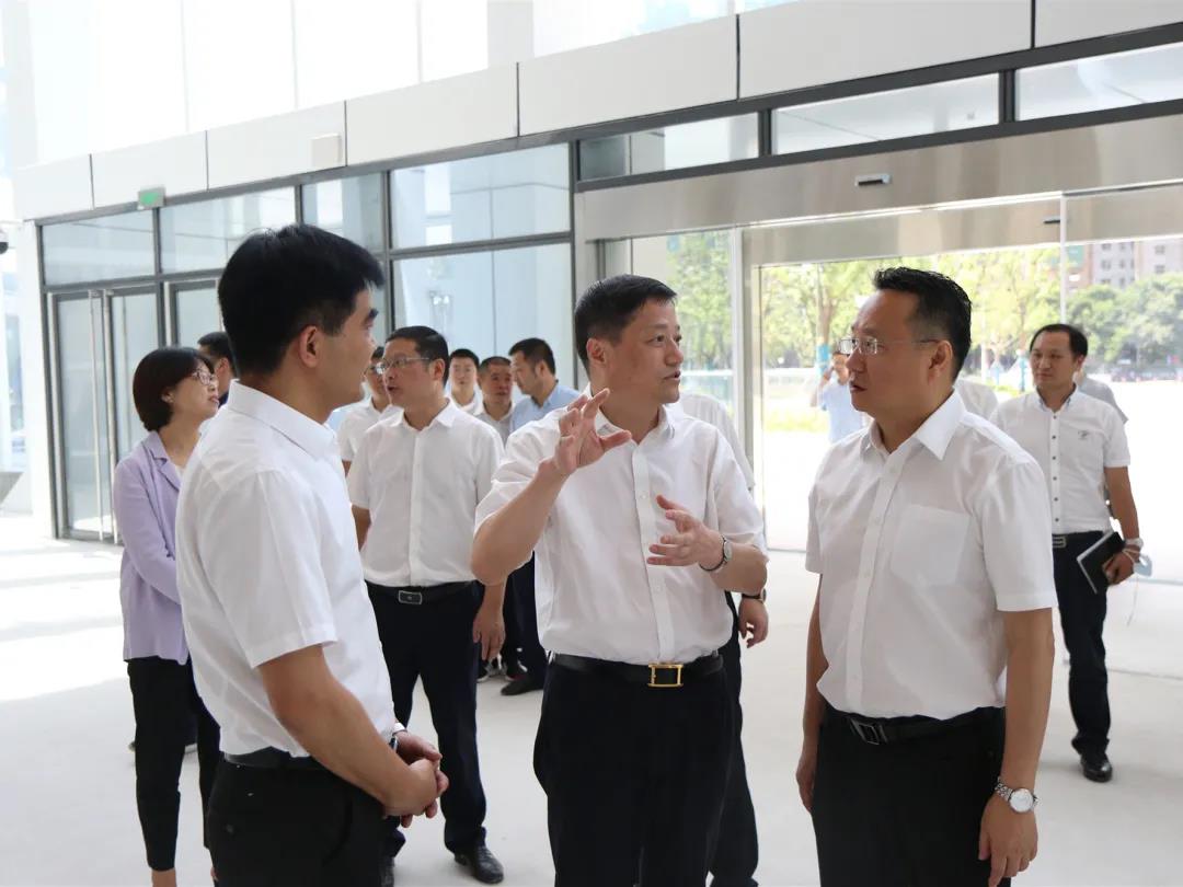 市委副書記、市長(zhǎng)王綱，副市長(zhǎng)閔云等一行視察浙北醫(yī)學(xué)中心項(xiàng)目